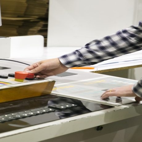 یو پی اس برای دستگاه سی ان سی